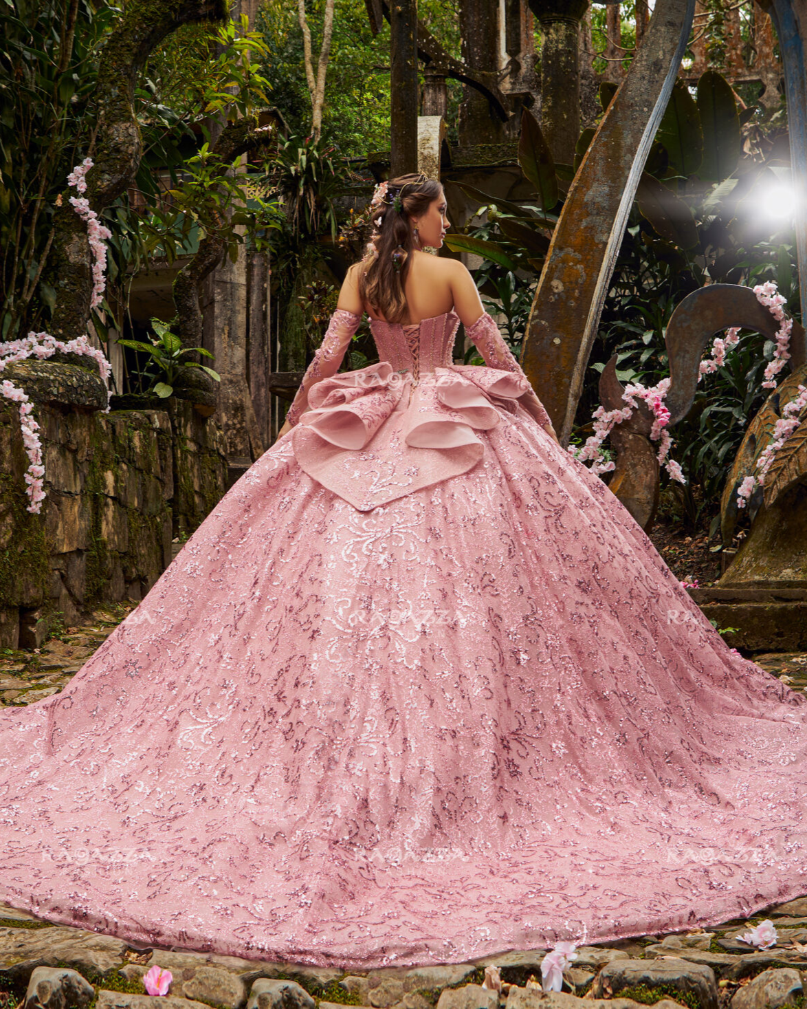 Vestido de XV Años Blush Gold Modelo EV31-631