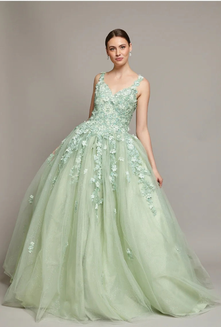 Vestido De XV Años Sage Modelo LLL2016