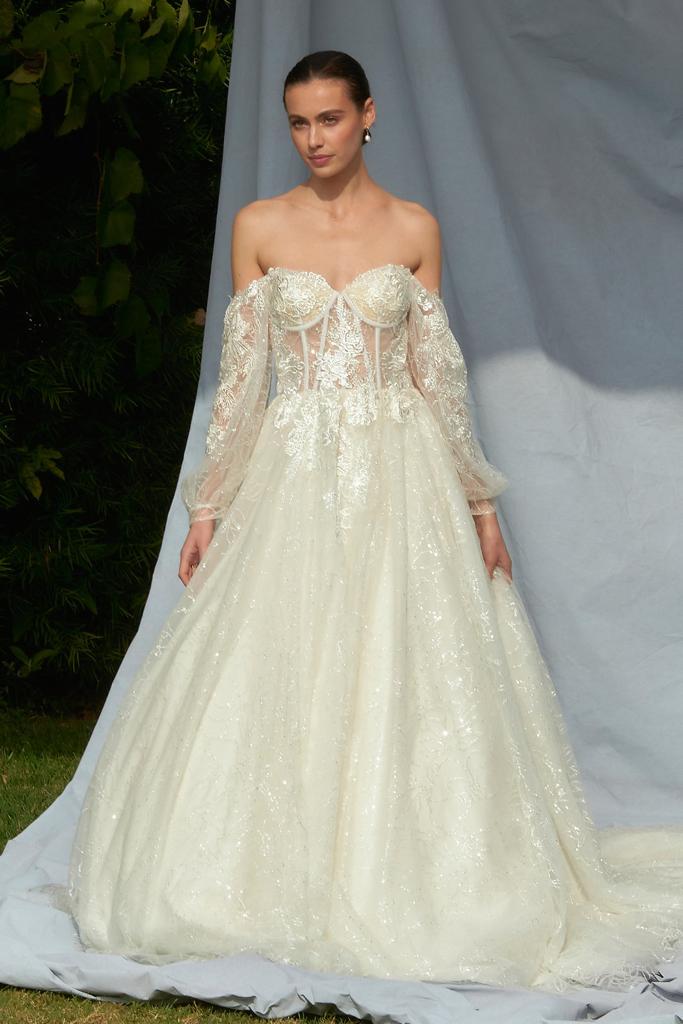 Vestido De Novia Corte Princesa Modelo ACW18042