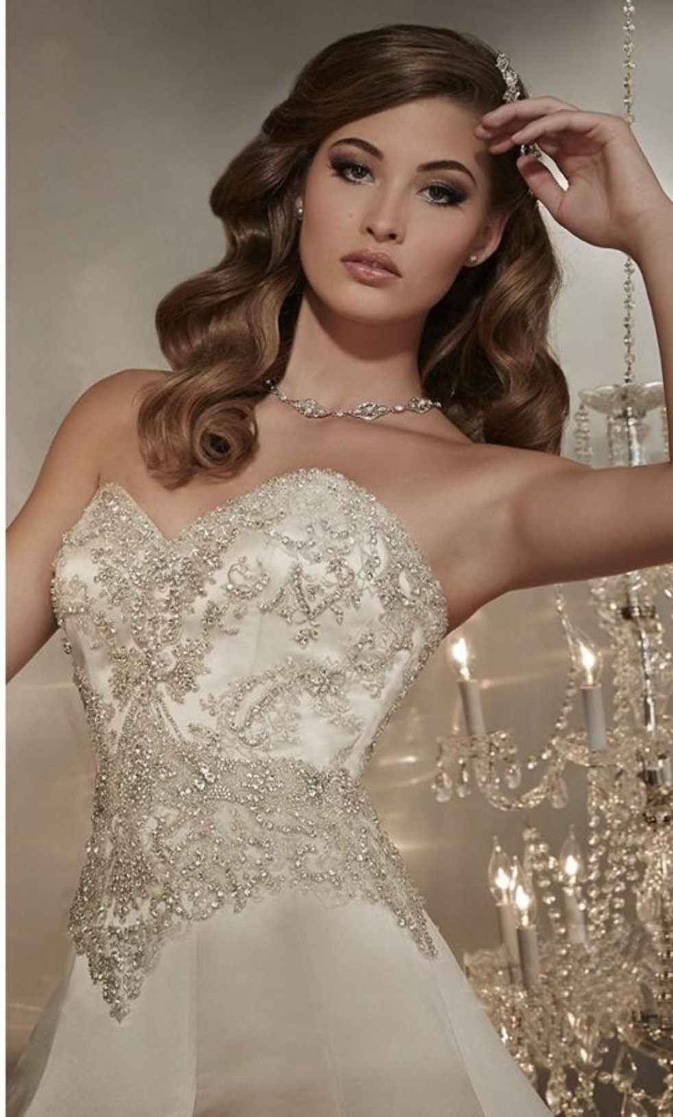 Vestido Novia detallado con pedrería - Laila's Dress