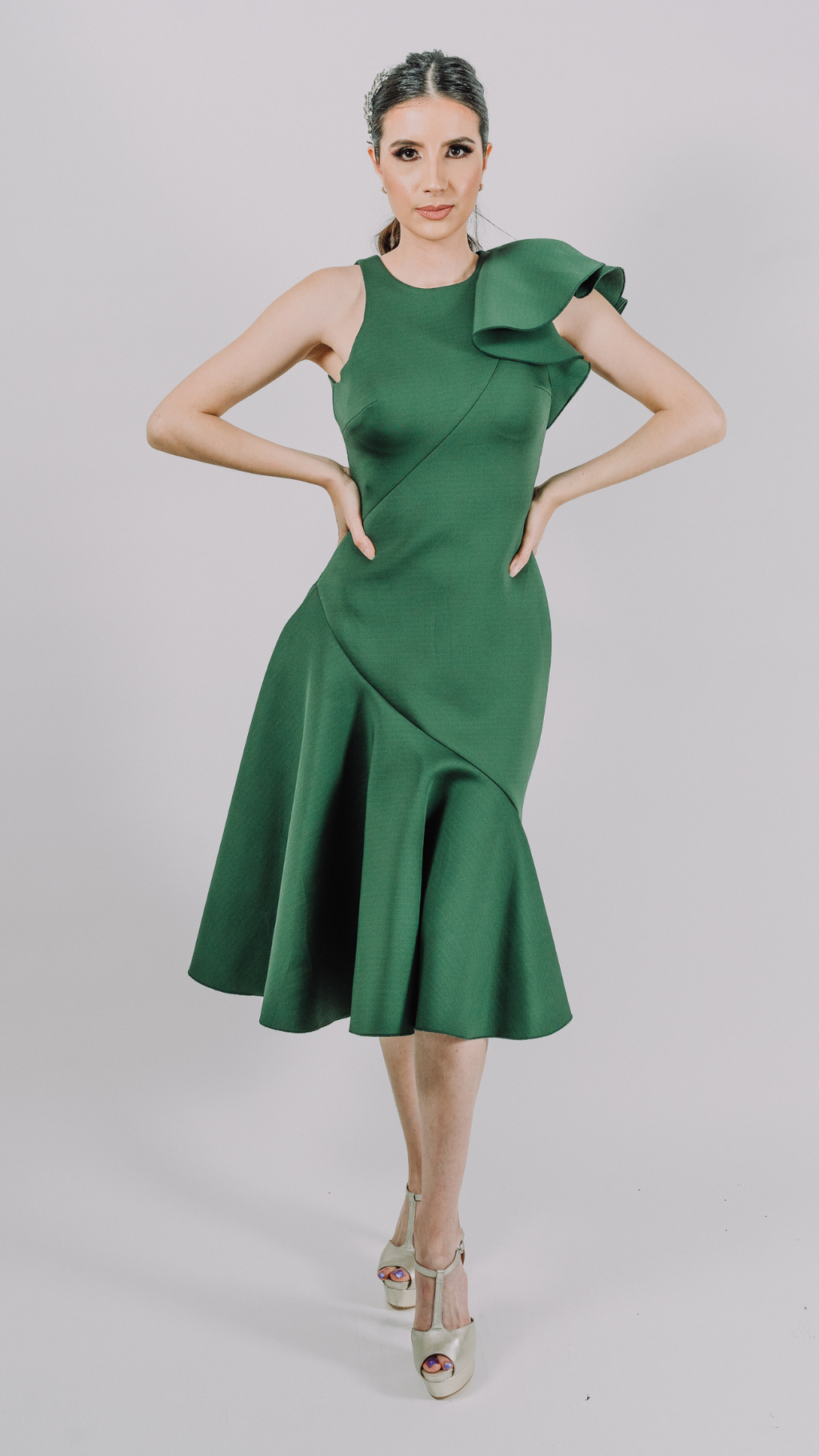 Vestido verde corte trompeta