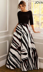 Vestido largo Negro con rayas blancas - Laila's Dress