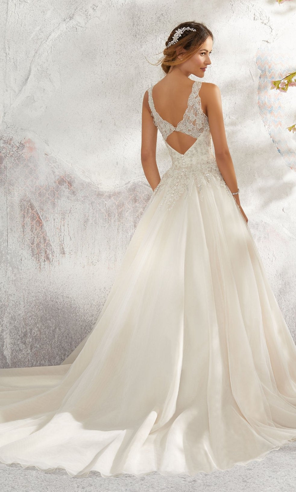 Vestido Novia bordado tridimensional - Laila's Dress