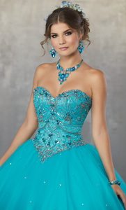 Vestido de XV strapless color aqua - Laila's Dress