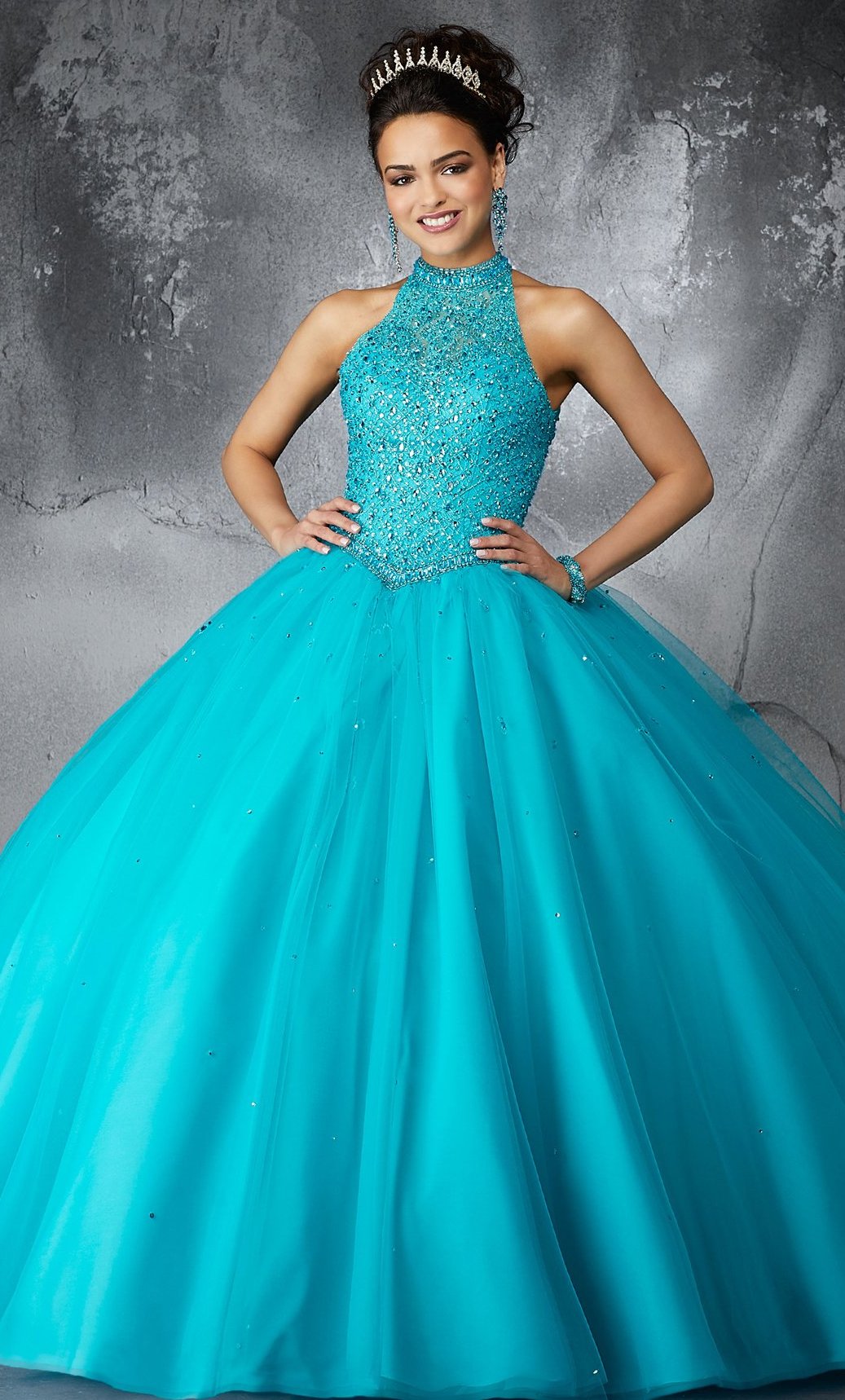 Vestido XV Años aqua cuello redondo - Laila's Dress