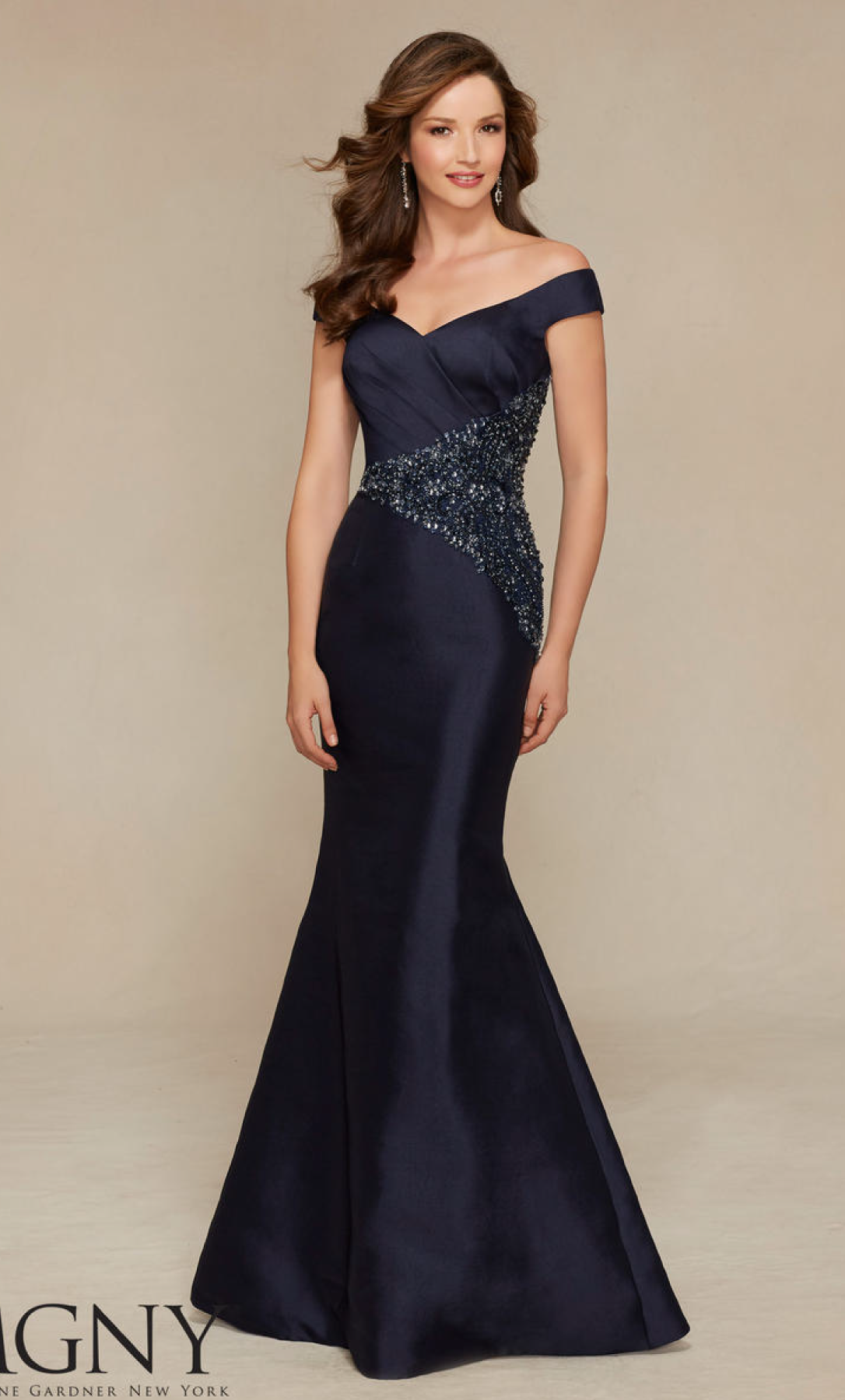 Vestido color Navy corte sirena - Laila's Dress