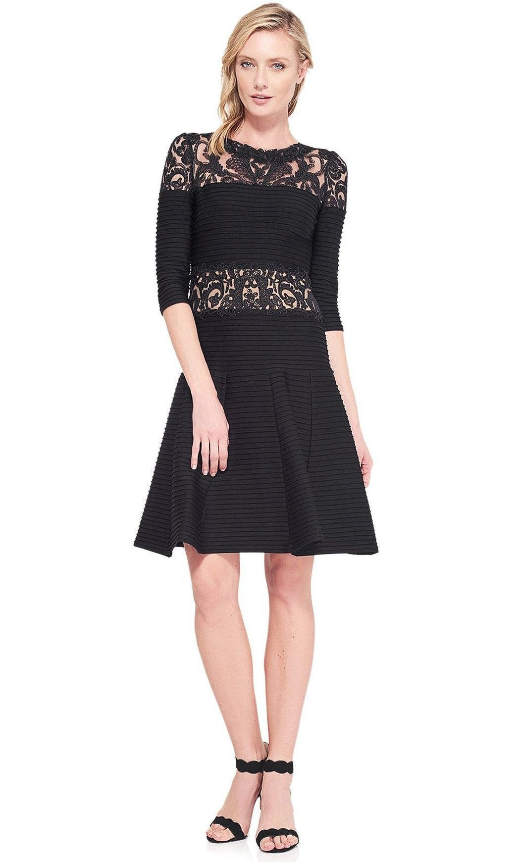 Vestido corto negro manga 3/4 - Laila's Dress