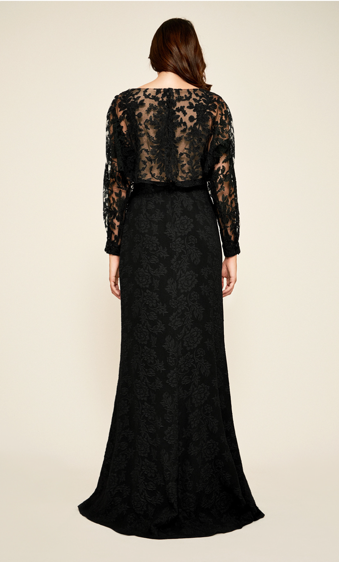 Vestido negro con manga larga - Laila's Dress