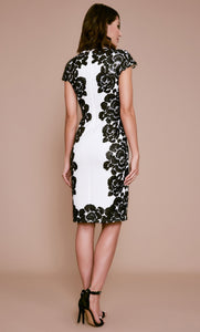 Vestido corto ivory con lentejuelas negras - Laila's Dress