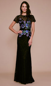Vestido largo de encaje con bordado floral - Laila's Dress