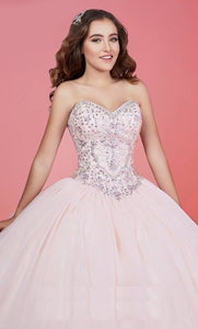 Vestido XV Años rosa corte princesa - Laila's Dress
