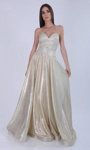 Vestido formal de tela metalizada - Laila's Dress