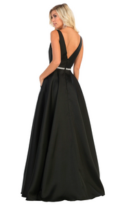 Vestido largo negro con escote - Laila's Dress
