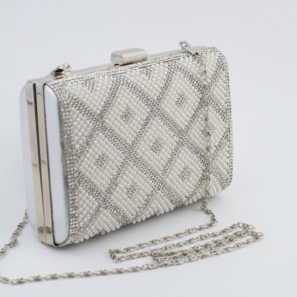 Bolsa de mano con pedrería y perlas diseño rombos - Laila's Dress