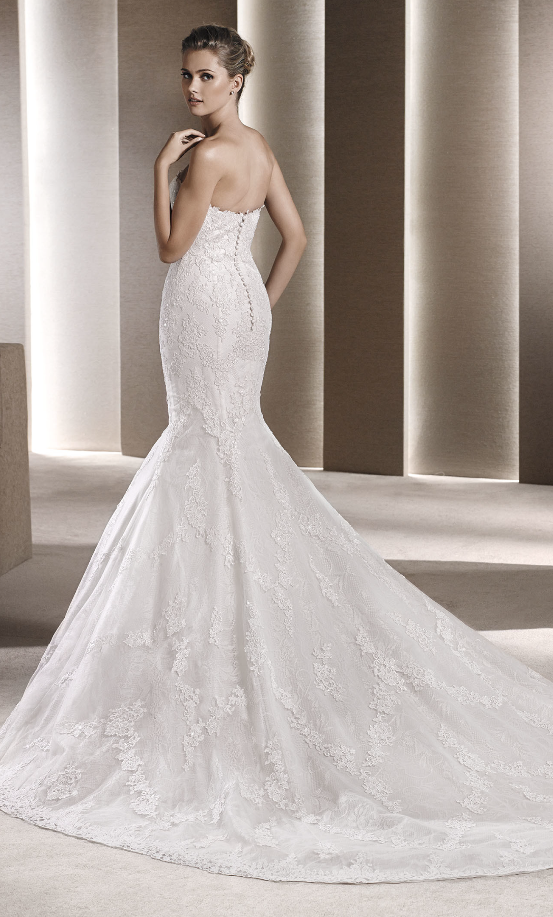 Vestido de novia detallado con encaje - Laila's Dress