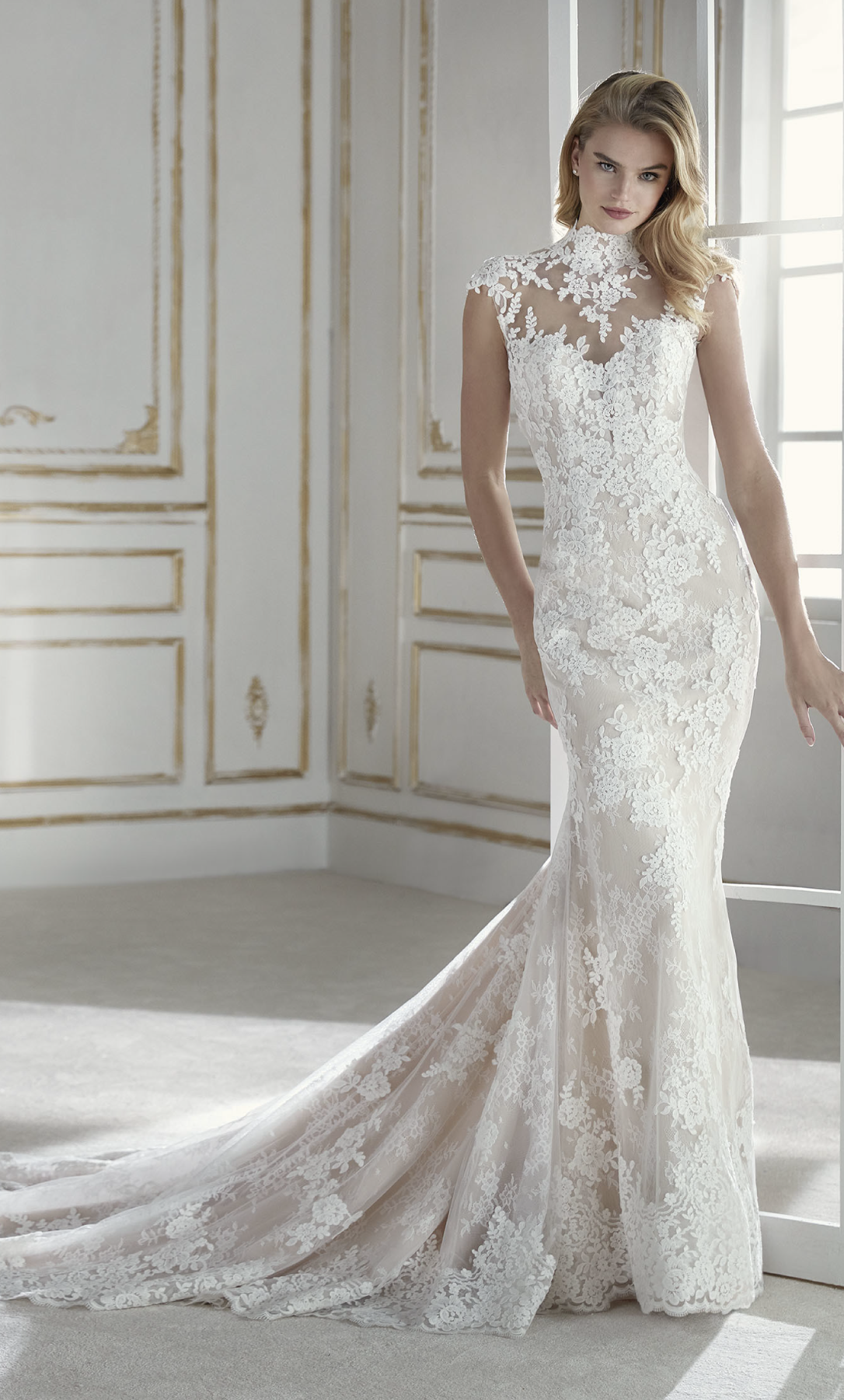 Vestido novia cuello alto ilusión - Laila's Dress